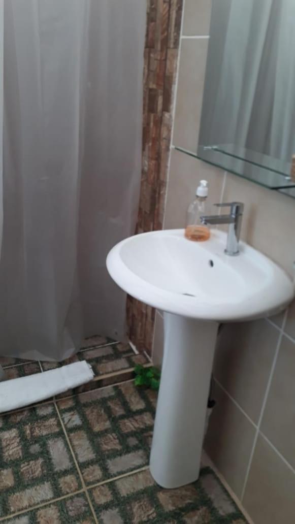 Garza Del Sol Glamping Rio Celeste Buganvilia Bilik gambar