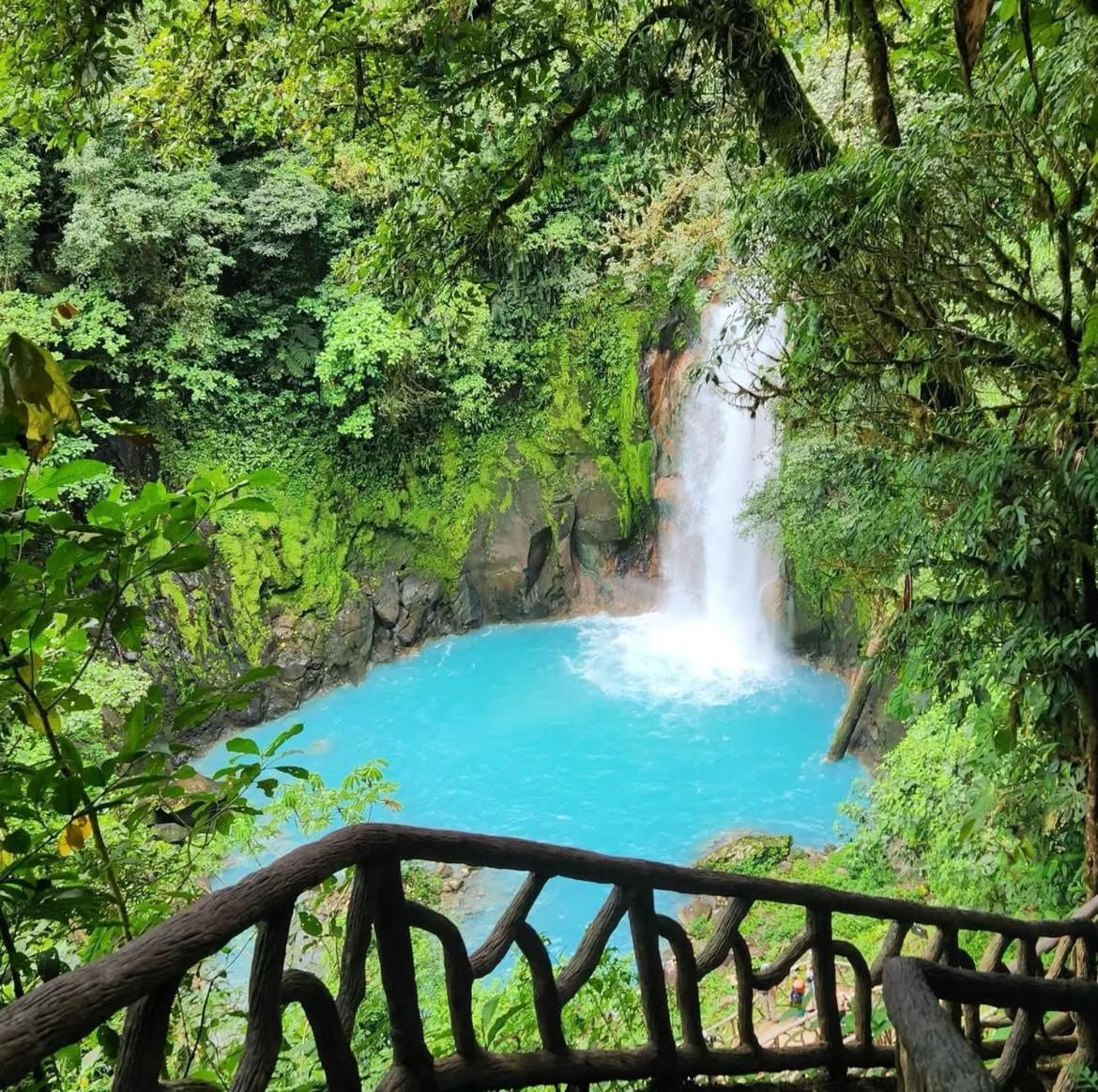 Garza Del Sol Glamping Rio Celeste Buganvilia Luaran gambar